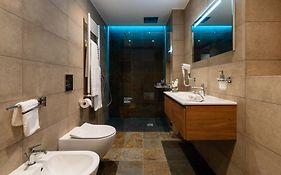 Marcus Suite